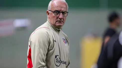 Foto: Gilson Lobo/AGIF- Dorival Júnior não quer perder nenhum jogador