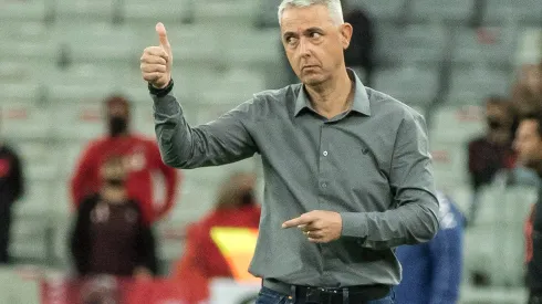 Robson Mafra/AGIF - Técnico busca levar o time peruano para as oitavas da Libertadores