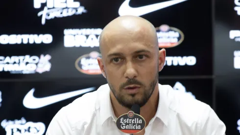 Alessandro revela detalhes que faltam para que o Corinthians libere Pedro para o Zenit