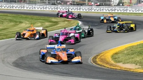 Dixon (à frente) é o maior vencedor de Mid-Ohio. Reprodução/Instagram oficial de Mid-Ohio Sports Car Course
