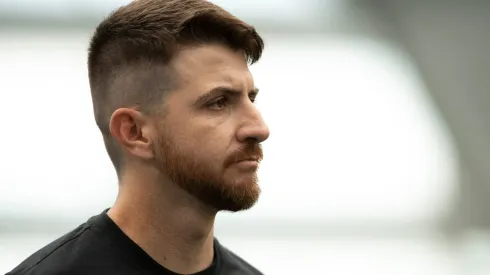 Foto: Jorge Rodrigues/AGIF - William Batista: interino defendeu medalhão do Vasco