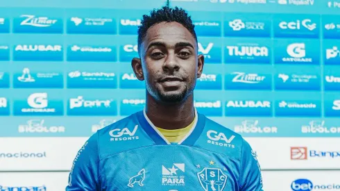 Foto: Reprodução das Redes Sociais do Paysandu – O zagueiro Wellington Carvalho foi oficialmente apresentado com a camisa do Papão
