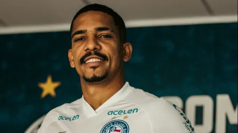 Foto: Reprodução das Redes Sociais do Bahia – Novo jogador contratado, Gilberto
