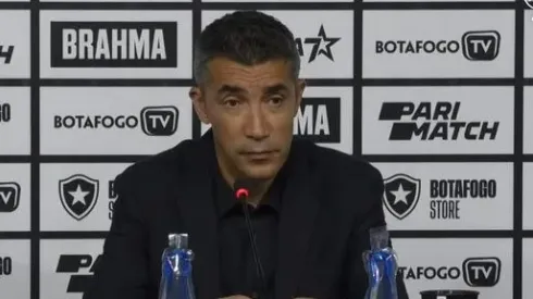 Foto: Reprodução – Bruno Lage sendo apresentado no Botafogo.
