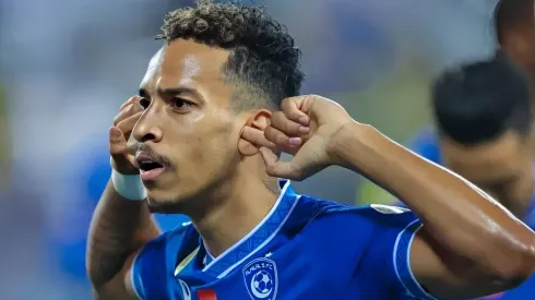 Foto: Divulgação/Al-Hilal – Matheus Pereira defendeu o Al-Hilal antes do Cruzeiro
