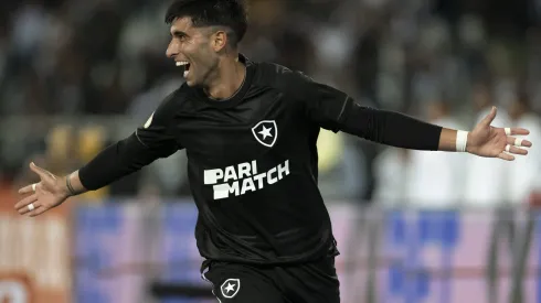 Foto: Jorge Rodrigues/AGIF- Di Plácido comemora o seu primeiro gol