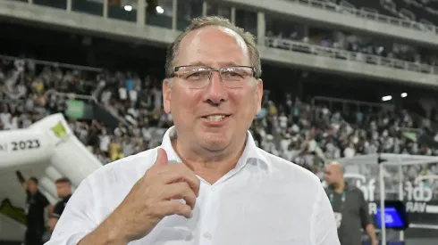 RJ – RIO DE JANEIRO – 10/06/2023 – BRASILEIRO A 2023, BOTAFOGO X FORTALEZA – John Textor dono do Botafogo durante partida contra o Fortaleza no estadio Engenhao pelo campeonato BRASILEIRO A 2023. Foto: Thiago Ribeiro/AGIF
