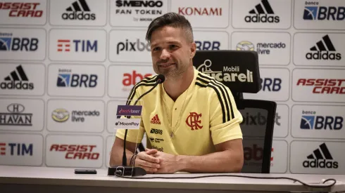 Foto: Joao Gabriel Alves/AGIF- Diego Ribas monta time com os 11 melhores com quem já jogou