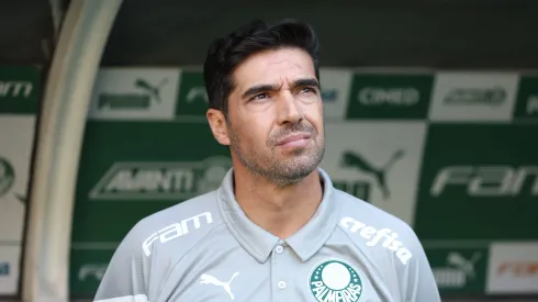 Marcello Zambrana/AGIF. Vasco se interessa por meio-campista esquecido por Abel Ferreira
