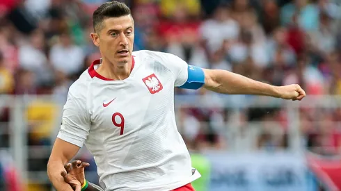 Foto: Ale Cabral/AGIF - O jovem do Grêmio pode atuar ao lado de Lewandowski