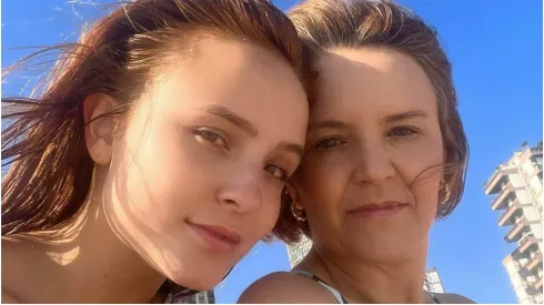 Larissa Manoela e a mãe, Silvana Tasques – Foto: Instagram @larissamanoela
