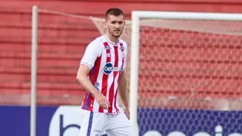 Foto: Tiago Caldas/CNC - Odivan, zagueiro do Náutico