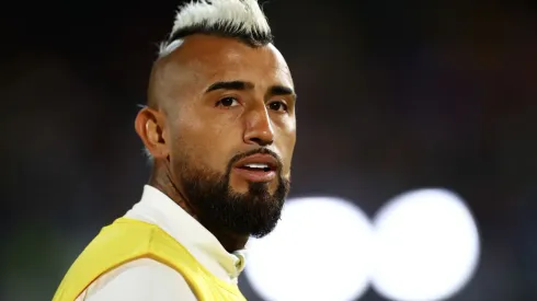 TANGER MED, MOROCCO – FEBRUARY 07: Arturo Vidal of Flamengo warms up prior to the FIFA Club World Cup Morocco 2022 Semi Final match between Flamengo v Al Hilal SFC at Stade Ibn-Batouta on February 07, 2023 in Tanger Med, Morocco. (Photo by Michael Steele/Getty Images)
