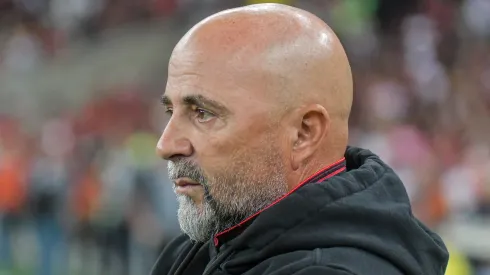 RJ – RIO DE JANEIRO – 05/07/2023 – COPA DO BRASIL 2023, FLAMENGO X ATHLETICO-PR – Jorge Sampaoli tecnico do Flamengo durante partida contra o Athletico-PR no estadio Maracana pelo campeonato Copa do Brasil 2023. Foto: Thiago Ribeiro/AGIF
