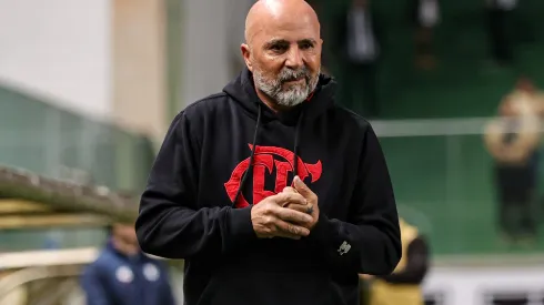 Gilson Lobo/AGIF - Sampaoli liberou o jogador para ouvir propostas