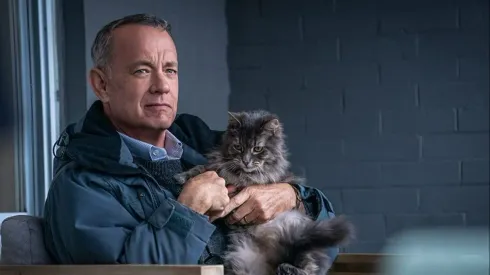 Otto (Tom Hanks) em A Man Called Otto (O Pior Vizinho do Mundo) – Foto: Reprodução/Netflix
