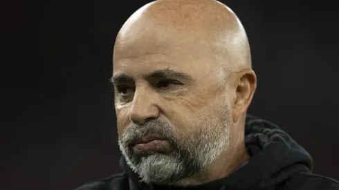 Foto: Jorge Rodrigues/AGIF – Sampaoli foi criticado por torcedores na goleada sofrida para o Cuiaba
