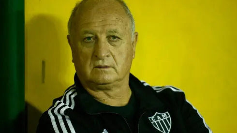 VOLTA REDONDA, BRAZIL - JUNE 21: Luiz Felipe Scolari new coach of Atletico Mineiro looks on before the match between Fluminense and Atletico Mineiro as part of Brasileirao 2023 at Raulino de Oliveira Stadium on June 21, 2023 in Volta Redonda, Brazil. (Photo by Wagner Meier/Getty Images)