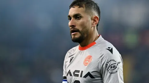 Alessandro Sabattini/Getty Images. Santos faz nova movimentação por Roberto Pereyra