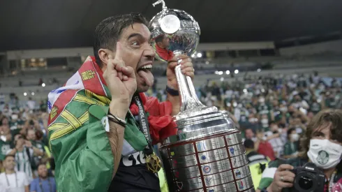 Abel reúne jogadores do Palmeiras e manda FORTE recado para todo mundo-Foto: Ricardo Moraes – Pool/Getty Images
