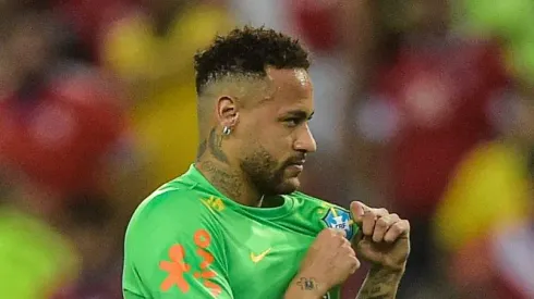 Foto: Thiago Ribeiro/AGIF – Neymar anima torcida do Flamengo
