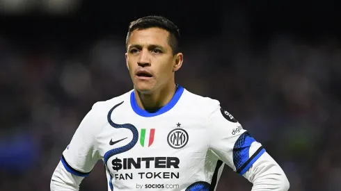 SALERNO, ITALY – DECEMBER 17: Alexis Sanchez of FC Internazionale during the Serie A match between US Salernitana and FC Internazionale at Stadio Arechi on December 17, 2021 in Salerno, Italy. (Photo by Francesco Pecoraro/Getty Images)
