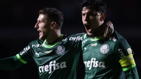 Foto: Ettore Chiereguini/AGIF – Gustavo Gómez e Zé Rafael são zoados no Palmeiras
