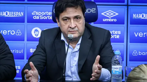 Foto: Maxi Franzoi/AGIF – Alberto Guerra: presidente informou que Grêmio irá tomar atitude nos bastidores
