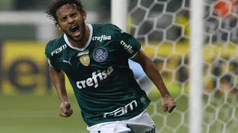 Desejo do Palmeiras vai jogar ao lado de Scarpa na Europa<br />
 – Foto: Ricardo Moreira/Getty Images)
