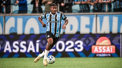 REVELADO! Motivo para Cuiabano perder espaço é exposto no Grêmio – Foto: Maxi Franzoi/AGIF
