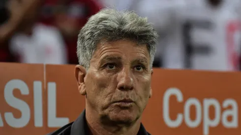 Thiago Ribeiro/AGIF - Renato pode perder um dos seus titulares