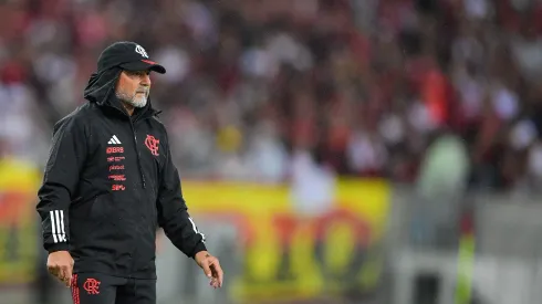 RJ – RIO DE JANEIRO – 26/08/2023 – BRASILEIRO A 2023, FLAMENGO X INTERNACIONAL – Jorge Sampaoli tecnico do Flamengo durante partida contra o Internacional no estadio Maracana pelo campeonato Brasileiro A 2023. Foto: Thiago Ribeiro/AGIF
