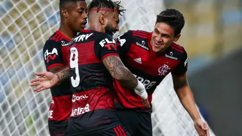 INFLUÊNCIA DE DORIVAL? Craque do Flamengo avisa São Paulo sobre jogar no Tricolor em 2024 - Foto: Buda Mendes/Getty Images