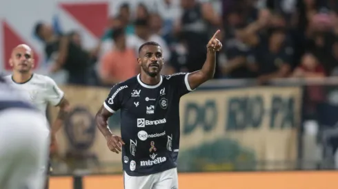 Foto: Fernando Torres/AGIF- Muriqui pode renovar com o Remo