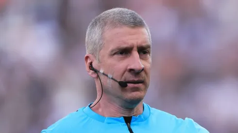 SP – SAO PAULO – 03/09/2023 – BRASILEIRO A 2023, CORINTHIANS X PALMEIRAS – O arbitro Anderson Daronco durante partida entre Corinthians e Palmeiras no estadio Arena Corinthians pelo campeonato Brasileiro A 2023. Foto: Ettore Chiereguini/AGIF
