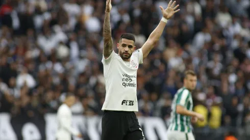 2 ANOS? NÃO! Futuro de Renato Augusto é SELADO no Corinthians - Foto: Miguel Schincariol/Getty Images