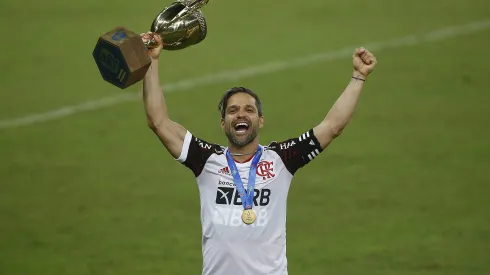 Craque do Flamengo aceita condições para ser uma espécie de ‘Diego Ribas’ - Foto: Wagner Meier/Getty Images