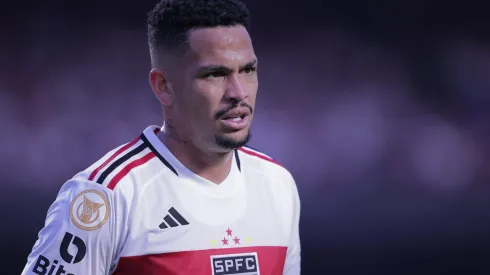 SP – SAO PAULO – 16/07/2023 – BRASILEIRO A 2023, SAO PAULO X SANTOS – Luciano jogador do Sao Paulo durante partida contra o Santos no estadio Morumbi pelo campeonato Brasileiro A 2023. Foto: Ettore Chiereguini/AGIF
