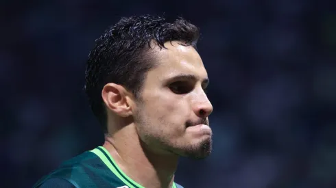 SP – SAO PAULO – 09/08/2023 – LIBERTADORES 2023, PALMEIRAS X ATLETICO-MG – Raphael Veiga jogador do Palmeiras durante partida contra o Atletico-MG no estadio Arena Allianz Parque pelo campeonato Libertadores 2023. Foto: Marcello Zambrana/AGIF
