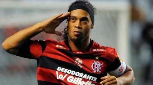 Ronaldinho não esquece o Flamengo e deixa mensagem na WEB antes de final