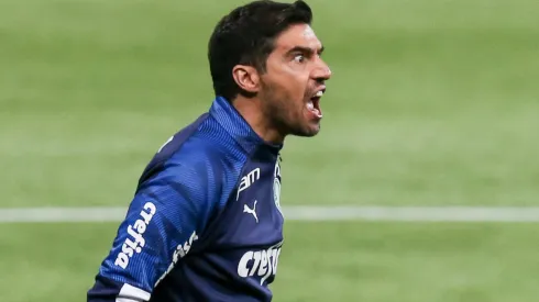 Abel Ferreira barrou saída de medalhão do elenco do Palmeiras nesta altura do campeonato