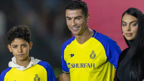 Cristiano Ronaldo Jr apareceu em Riad vestindo a camisa do Flamengo e viralizou na web
