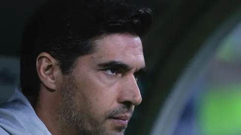 SP - SAO PAULO - 14/08/2023 - BRASILEIRO A 2023, PALMEIRAS X CRUZEIRO - Abel Ferreira tecnico do Palmeiras durante partida contra o Cruzeiro no estadio Arena Allianz Parque pelo campeonato Brasileiro A 2023. Foto: Ettore Chiereguini/AGIF