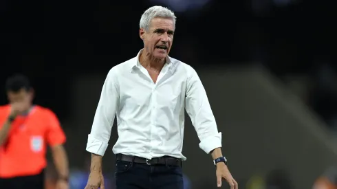 RIYADH, SAUDI ARABIA – AUGUST 12: Luis Castro, Head Coach of Al-Nassr, reacts during the Arab Club Champions Cup Final between Al Hilal and Al Nassr at King Fahd International Stadium on August 12, 2023 in Riyadh, Saudi Arabia. (Photo by Yasser Bakhsh/Getty Images)
