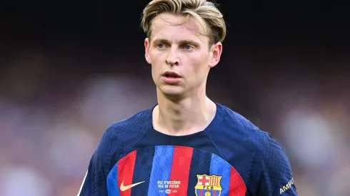 David Ramos/Getty Images. De Jong tem lesão diagnosticada e preocupa Barcelona
