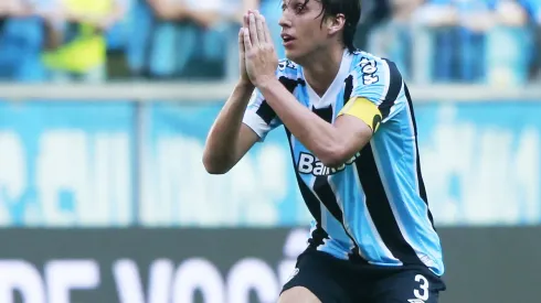 Silvio Avila/Getty Images - Zagueiro é queridinho da torcida gremista