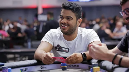 Gabriel Tavares ganhou um excelente prêmio no poker online (Foto: Divulgação/BSOP)