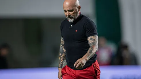 GO - GOIANIA - 20/09/2023 - BRASILEIRO A 2023, GOIAS X FLAMENGO - Jorge Sampaoli tecnico do Flamengo durante partida contra o Goias no estadio Serrinha pelo campeonato Brasileiro A 2023. Foto: Isabela Azine/AGIF