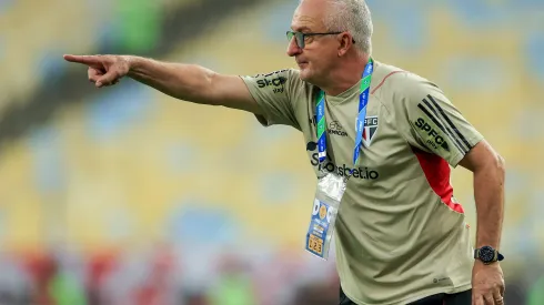 FAXINA! 1ª saída do São Paulo é confirmada com aval de Dorival Júnior para 2024<br />
- Foto: Buda Mendes/Getty Images