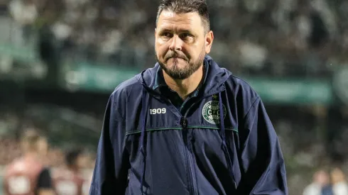 PR – CURITIBA – 06/08/2023 – BRASILEIRO A 2023, CORITIBA X BRAGANTINO – Thiago Kosloski tecnico do Coritiba apos a partida contra o Bragantino no estadio Couto Pereira pelo campeonato Brasileiro A 2023. Foto: Robson Mafra/AGIF
